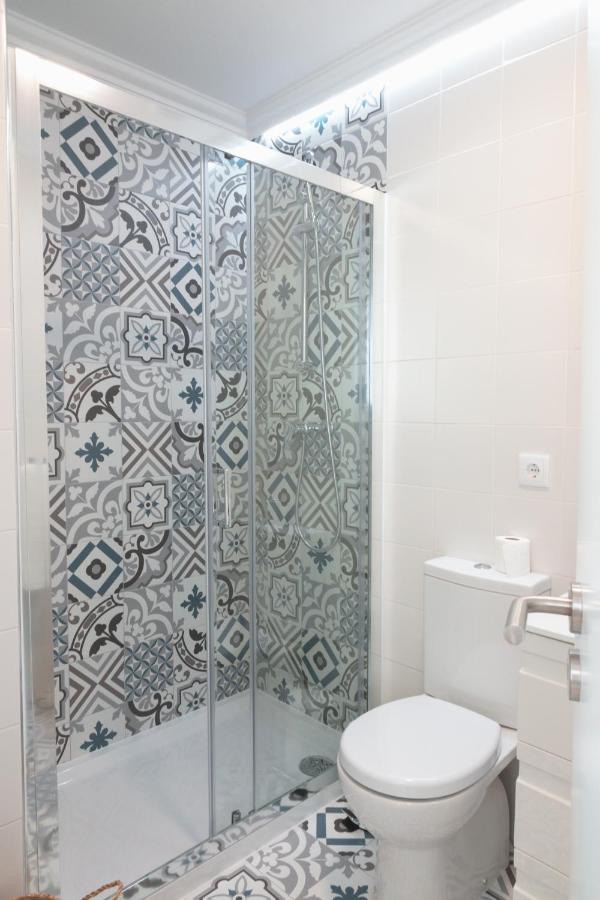 Vibrant Host Solutions - Heroismo'S Metro Porto Exterior foto